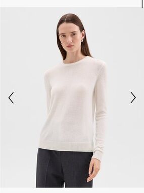 Theory Cream Cashmere Crewneck Sweater